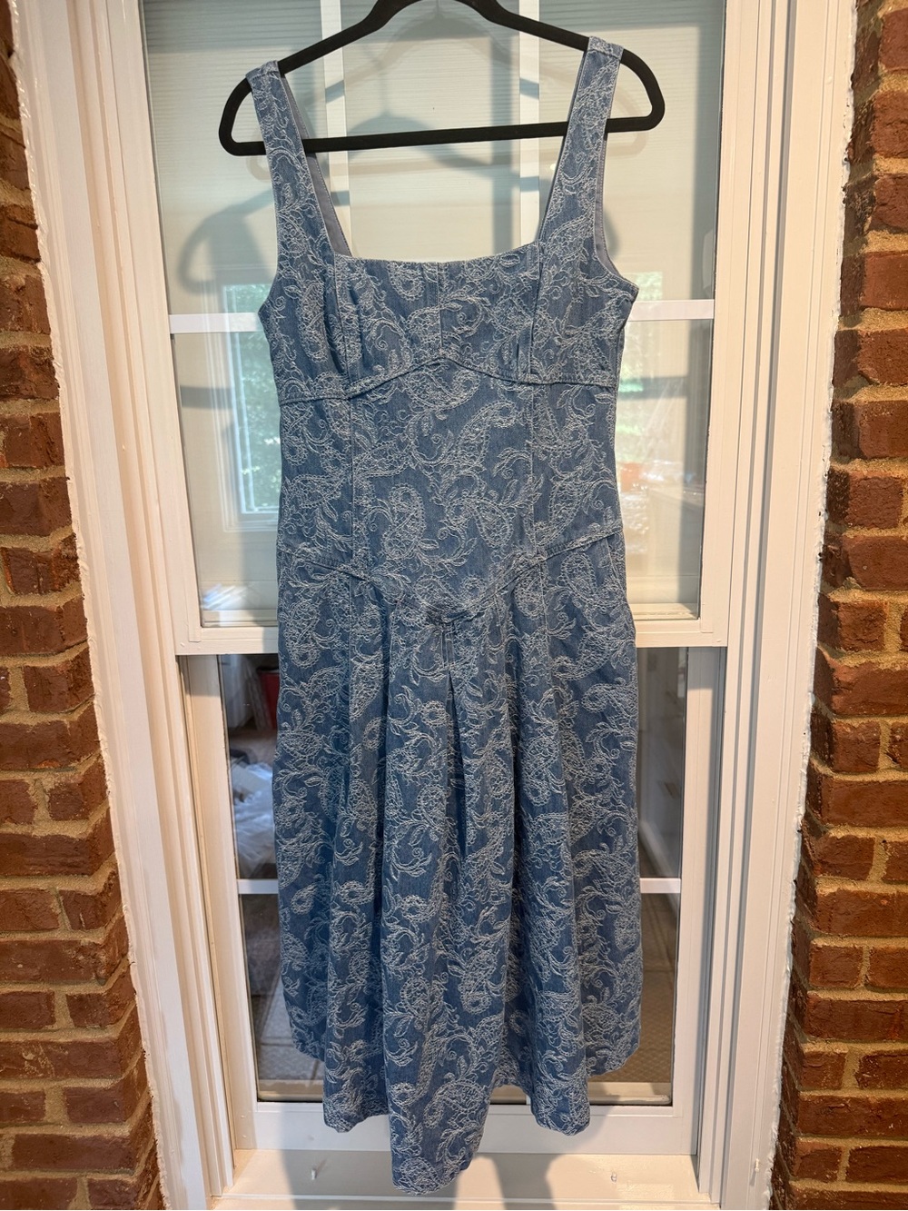 Avec Les Filles Square-Neck
Embroidered Denim Midi Dress